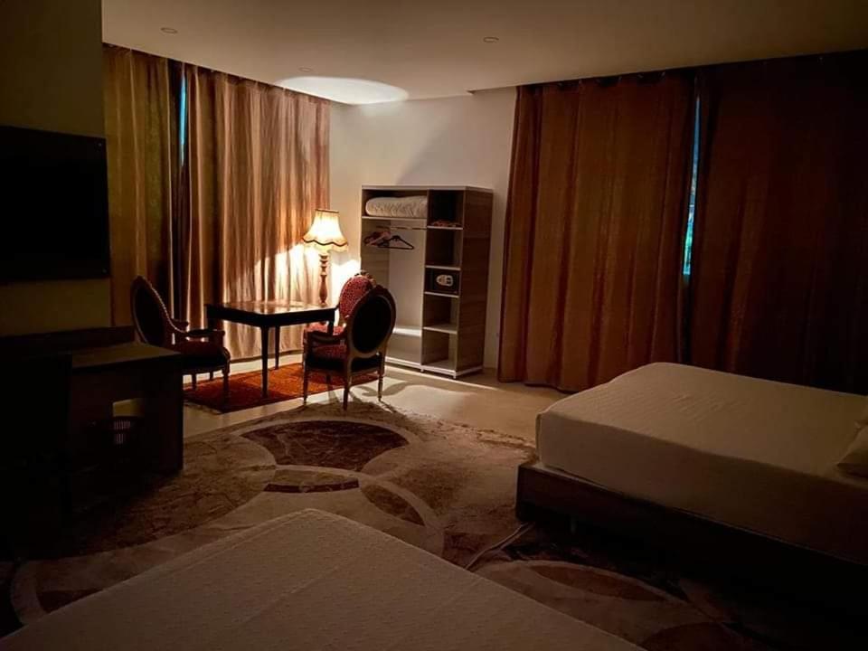 Trajan Hotel Timgad エクステリア 写真